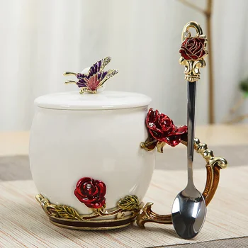 Gražus, Išraižytas Gėlių Išskirtinį Keramikos Puodelis Drugelis Dangčio Kavos Puodelį, Kūrybos Dovana